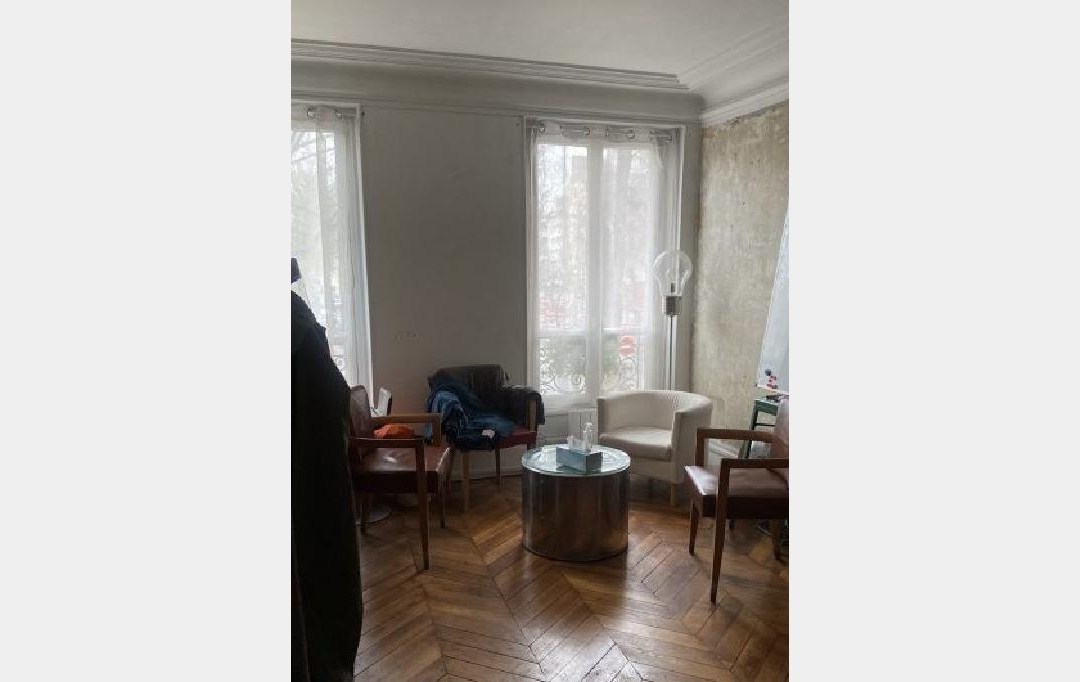 Annonces MONTREUIL : Local / Bureau | PARIS (75014) | 52 m2 | 35 250 € 