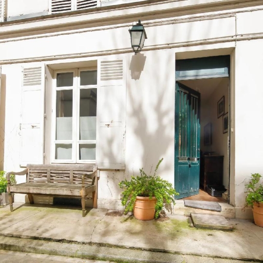  Annonces MONTREUIL : Appartement | PARIS (75016) | 54 m2 | 1 980 € 