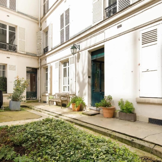  Annonces MONTREUIL : Appartement | PARIS (75016) | 54 m2 | 1 980 € 