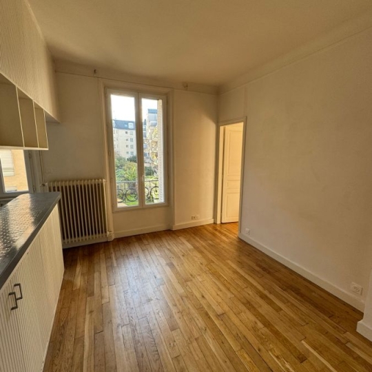 Annonces MONTREUIL : Appartement | CHARENTON-LE-PONT (94220) | 40.75m2 | 1 295 € 