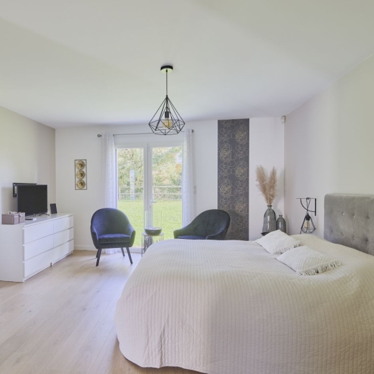  Annonces MONTREUIL : Domain / Estate | NANTES (44000) | 460 m2 | 1 245 000 € 