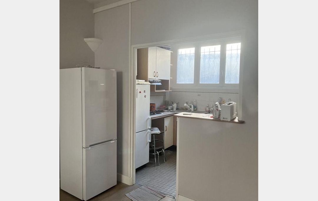 Annonces MONTREUIL : Appartement | ASNIERES-SUR-SEINE (92600) | 10 m2 | 560 € 