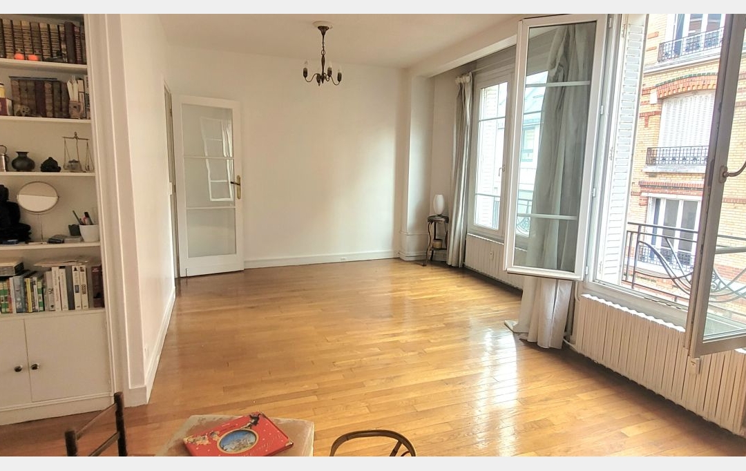 Annonces MONTREUIL : Appartement | VINCENNES (94300) | 52 m2 | 485 000 € 