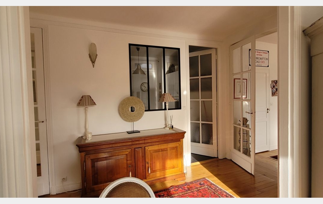 Annonces MONTREUIL : Appartement | PARIS (75016) | 104 m2 | 1 199 000 € 