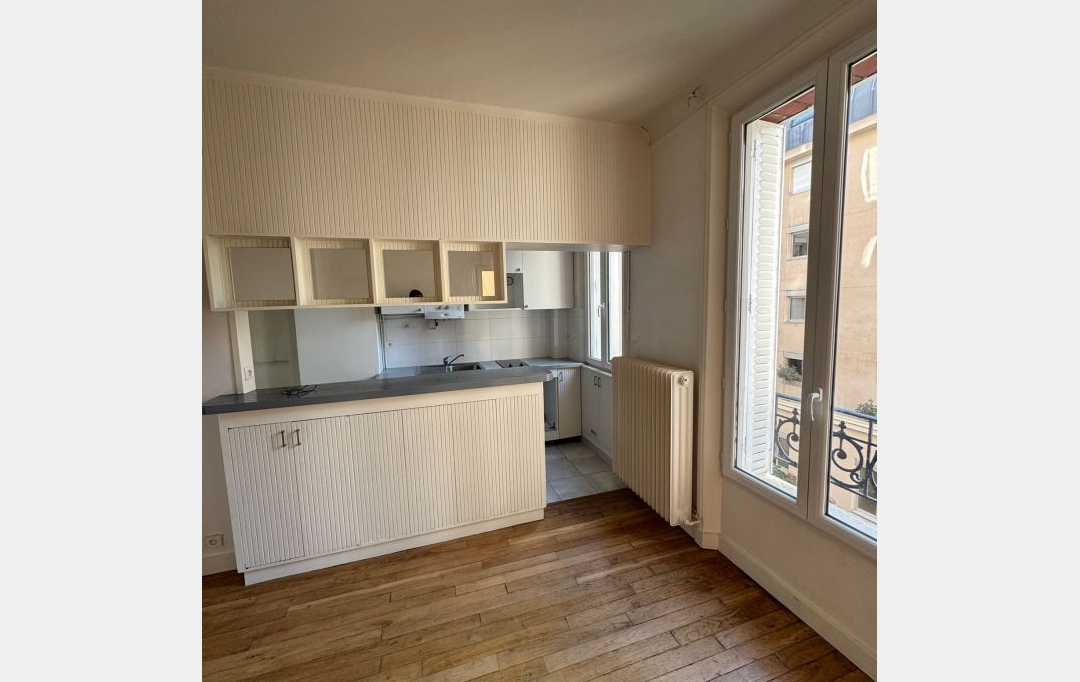 Annonces MONTREUIL : Appartement | CHARENTON-LE-PONT (94220) | 41 m2 | 1 295 € 