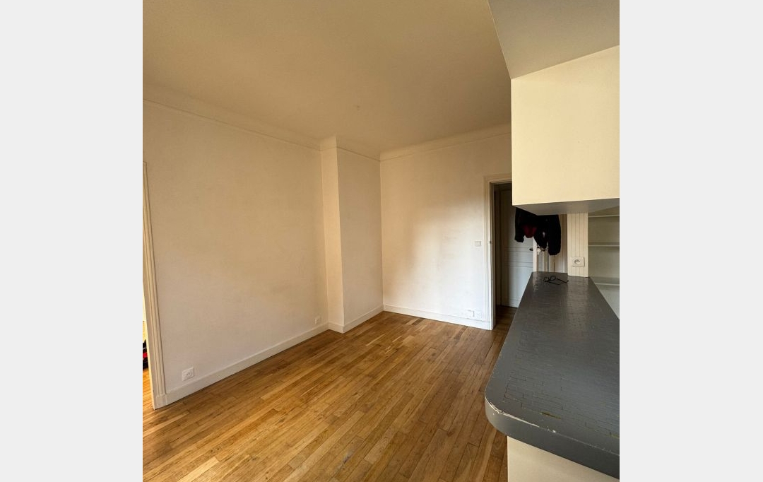 Annonces MONTREUIL : Appartement | CHARENTON-LE-PONT (94220) | 41 m2 | 1 295 € 