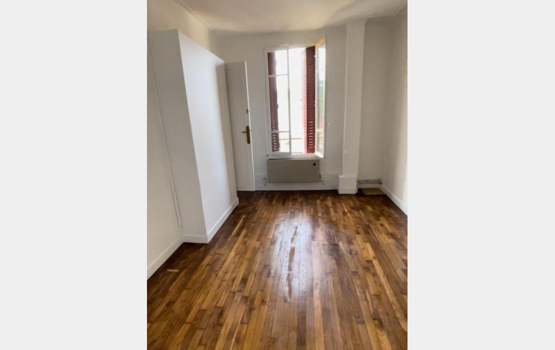 Annonces MONTREUIL : Appartement | MAISONS-ALFORT (94700) | 57 m2 | 198 000 € 