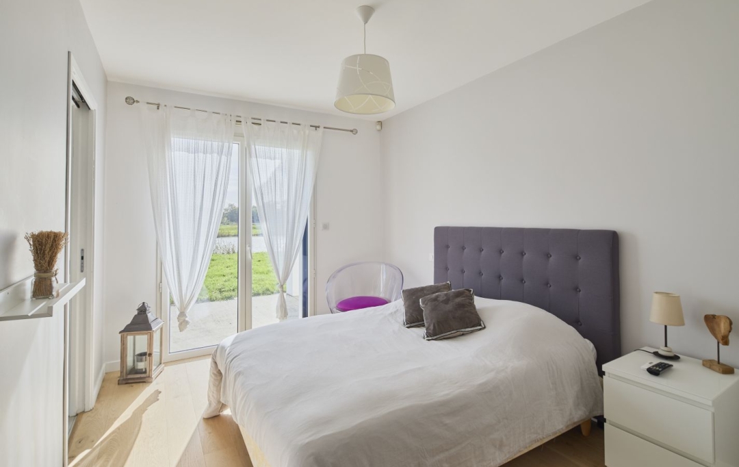 Annonces MONTREUIL : Domain / Estate | NANTES (44000) | 460 m2 | 1 245 000 € 